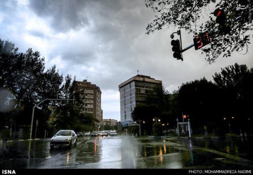 اخطار هواشناسی در رابطه با رگبار و رعد برق در ۱۰ استان