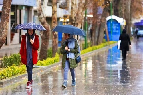 اصفهان بارانی می شود، کاهش ۸ درجه ای دما