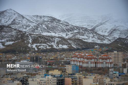 بارش باران و برف در بیشتر مناطق ایران