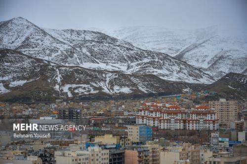 بارش باران و برف در بیشتر مناطق ایران