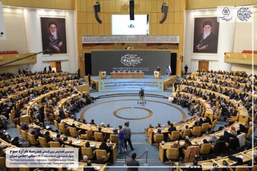 پشتیبانی از مدارس عمومی برای تبدیل نشدن آموزش به کالای لوکس طبقات خاص