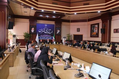 بازدید از جایگاه های سوخت تهران برای پایش زیست محیطی